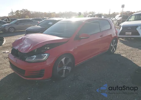 2015 Volkswagen Golf Gti 2.0T S 2-Door z USA, uszkodzony, nr VIN 3VWYT7AU7FM025937